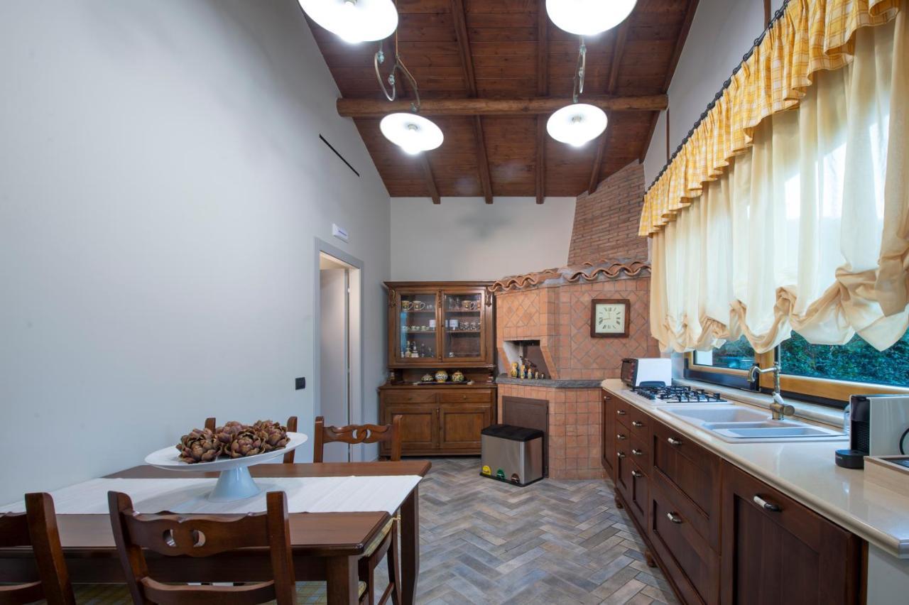 Villa Arianna אסראלה מראה חיצוני תמונה
